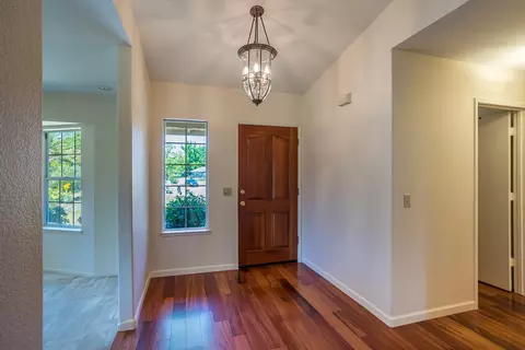 3688 Somerset Ave, Redding, CA 96002 photo 8