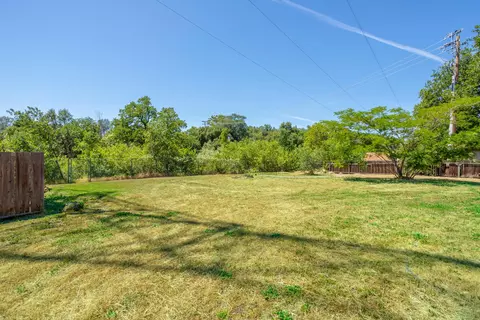 3688 Somerset Ave, Redding, CA 96002 photo 22