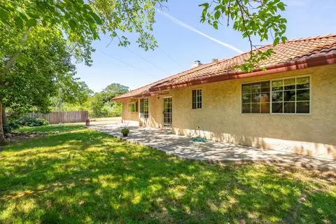 3688 Somerset Ave, Redding, CA 96002 photo 19