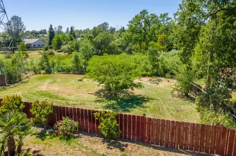 3688 Somerset Ave, Redding, CA 96002 photo 24