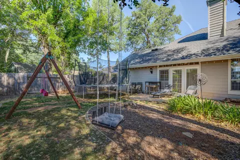 2625 Castlewood Dr, Redding, CA 96002 photo 45