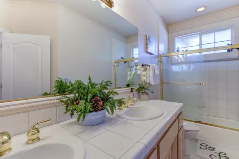 2625 Castlewood Dr, Redding, CA 96002 photo 27