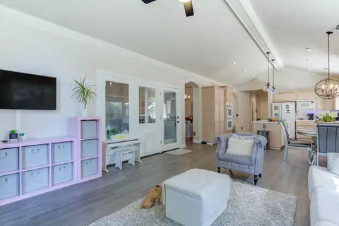 2625 Castlewood Dr, Redding, CA 96002 photo 16