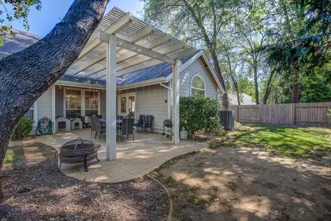 2625 Castlewood Dr, Redding, CA 96002 photo 44