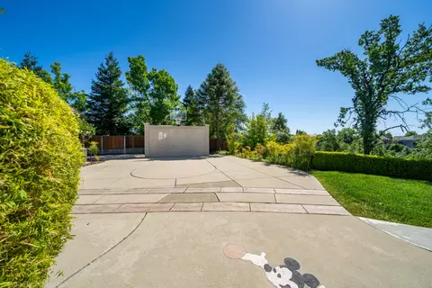 2590 Crescent Moon Ct, Redding, CA 96001 photo 42