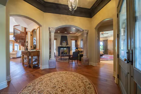 2590 Crescent Moon Ct, Redding, CA 96001 photo 10