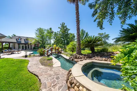2590 Crescent Moon Ct, Redding, CA 96001 photo 43