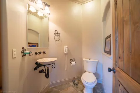 2590 Crescent Moon Ct, Redding, CA 96001 photo 29