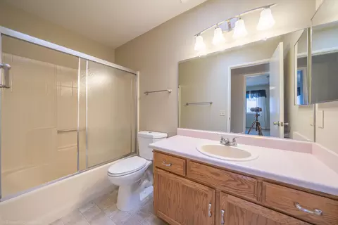 1883 Breckenwood Dr, Redding, CA 96002 photo 12