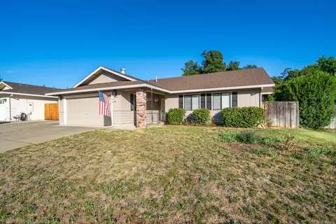 1883 Breckenwood Dr, Redding, CA 96002 photo 1