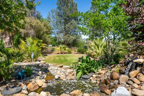 7223 Hermosa Way, Redding, CA 96002 photo 36