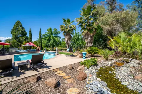 7223 Hermosa Way, Redding, CA 96002 photo 37