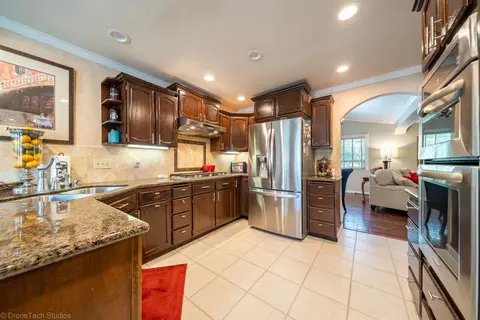 7223 Hermosa Way, Redding, CA 96002 photo 12