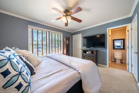 7223 Hermosa Way, Redding, CA 96002 photo 21