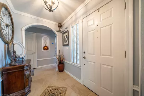 7223 Hermosa Way, Redding, CA 96002 photo 4