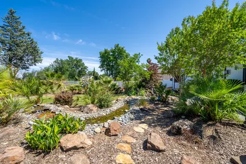7223 Hermosa Way, Redding, CA 96002 photo 34