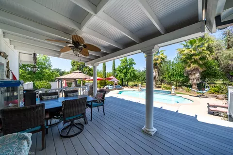 7223 Hermosa Way, Redding, CA 96002 photo 25