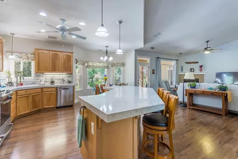 11558 Fox Estates Ct, Redding, CA 96003 photo 14