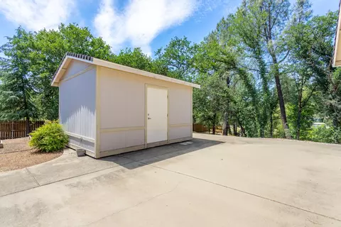 11558 Fox Estates Ct, Redding, CA 96003 photo 41