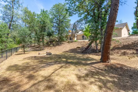 11558 Fox Estates Ct, Redding, CA 96003 photo 39