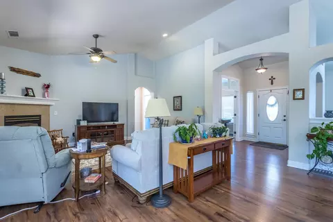 11558 Fox Estates Ct, Redding, CA 96003 photo 9