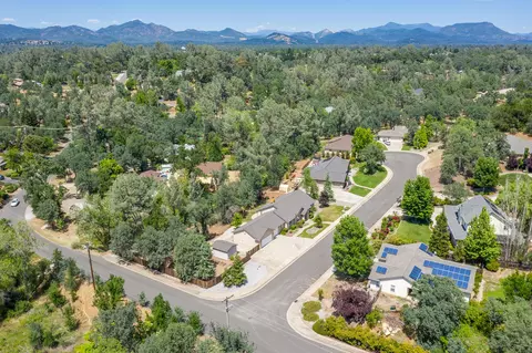 11558 Fox Estates Ct, Redding, CA 96003 photo 49