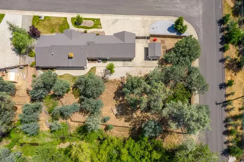 11558 Fox Estates Ct, Redding, CA 96003 photo 50