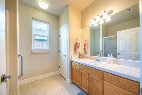 593 Centavo Way, Redding, CA 96003 photo 31