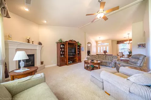 593 Centavo Way, Redding, CA 96003 photo 13