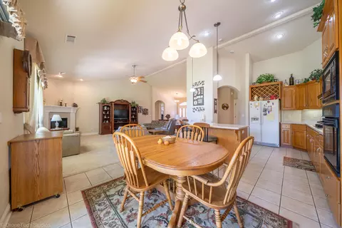 593 Centavo Way, Redding, CA 96003 photo 19