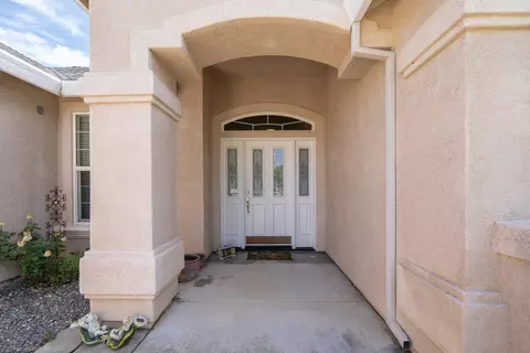 593 Centavo Way, Redding, CA 96003 photo 6