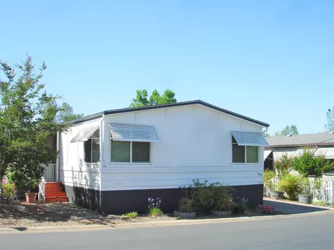 420 Silkwood Dr Sp #2, Redding, CA 96003 photo 1