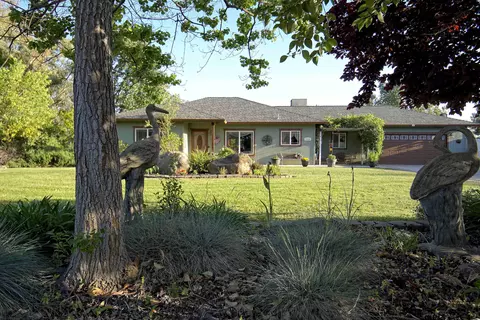 22649 Fisher Rd, Red Bluff, CA 96080 photo 1