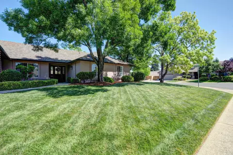 2285 Siena Ave, Redding, CA 96001 photo 2