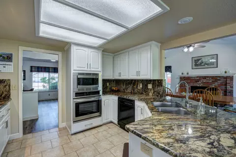 2285 Siena Ave, Redding, CA 96001 photo 11