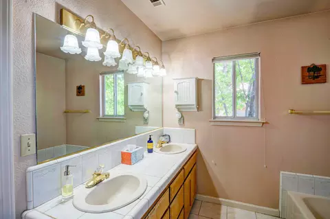 2285 Siena Ave, Redding, CA 96001 photo 33