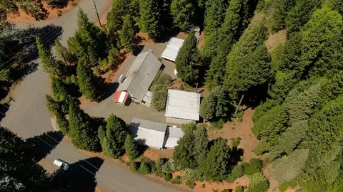 241 Scenic Ave, Trinity Center, CA 96091 photo 2