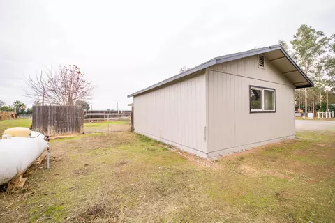 23340 Watts Ln, Gerber, CA 96035 photo 13