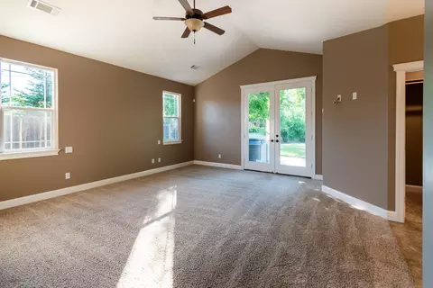 2987 Nicolet Ln, Redding, CA 96001 photo 13