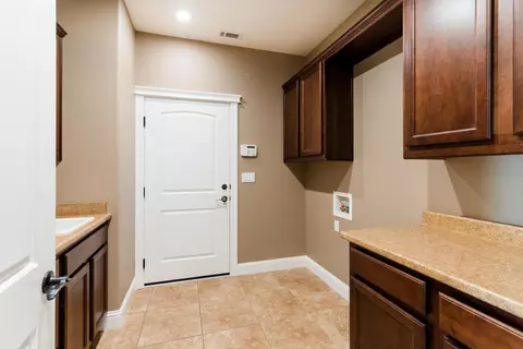 2987 Nicolet Ln, Redding, CA 96001 photo 38
