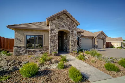 4046 Haleakala Ave, Redding, CA 96001 photo 2