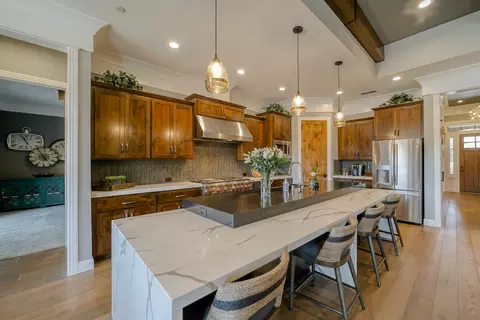 4046 Haleakala Ave, Redding, CA 96001 photo 10