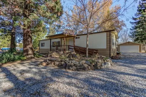 10435 Nora Dr, Redding, CA 96003 photo 1