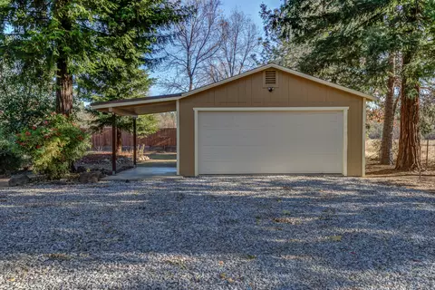 10435 Nora Dr, Redding, CA 96003 photo 10
