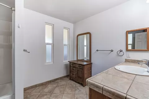 10435 Nora Dr, Redding, CA 96003 photo 27