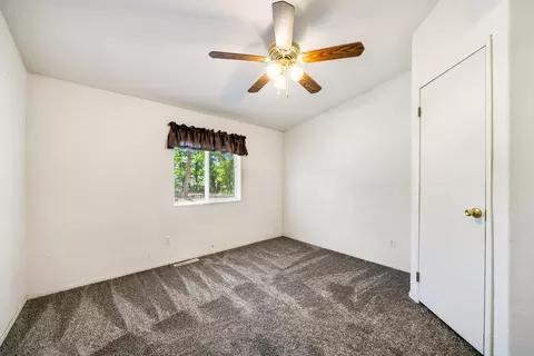 18064 Blackberry Ln, Redding, CA 96003 photo 14