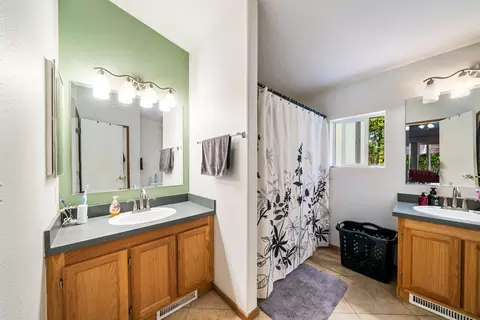 18064 Blackberry Ln, Redding, CA 96003 photo 13