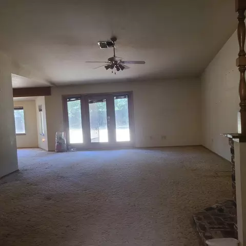 2755 Snow Ln, Redding, CA 96003 photo 4