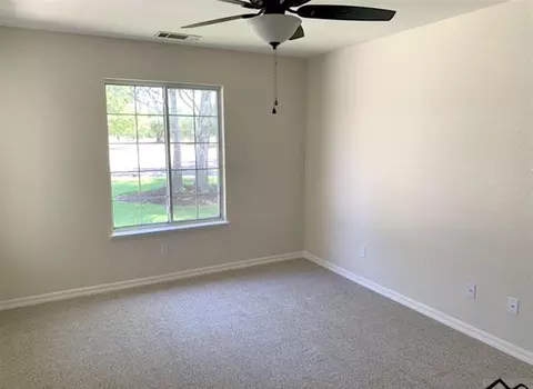 22520 Fairlane Ct, Red Bluff, CA 96080 photo 11
