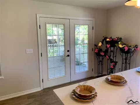 22520 Fairlane Ct, Red Bluff, CA 96080 photo 4